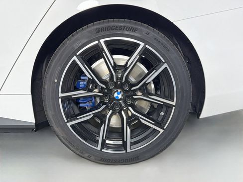 New 2026 BMW i4 M60 w/ Premium Package AWD/4WD image 33