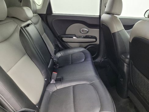 Used 2017 Kia Soul + w/ Primo Package image 19