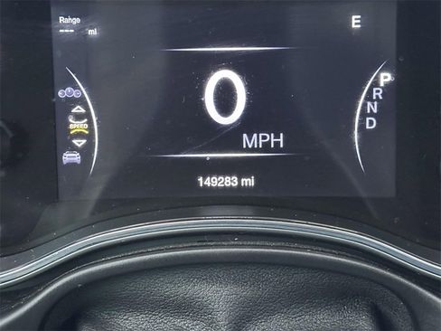 Used 2018 Jeep Grand Cherokee Overland image 23