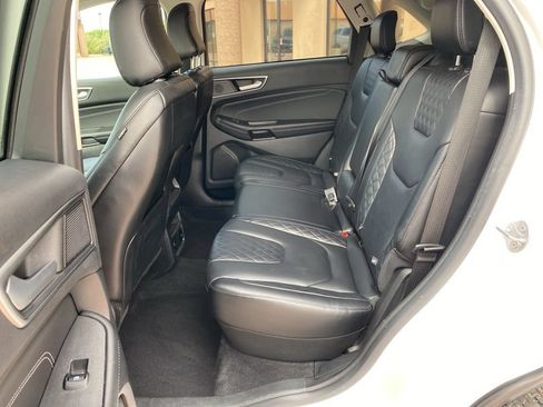 Used 2023 Ford Edge Titanium AWD/4WD image 20
