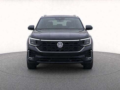 Used 2024 Volkswagen Atlas Cross Sport SEL R-Line AWD/4WD image 36