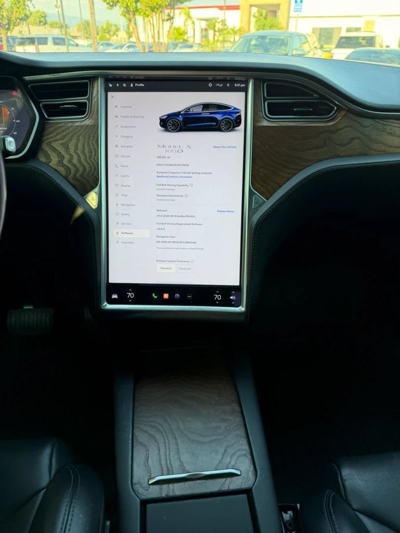 Used 2017 Tesla Model X 75D AWD/4WD image 26