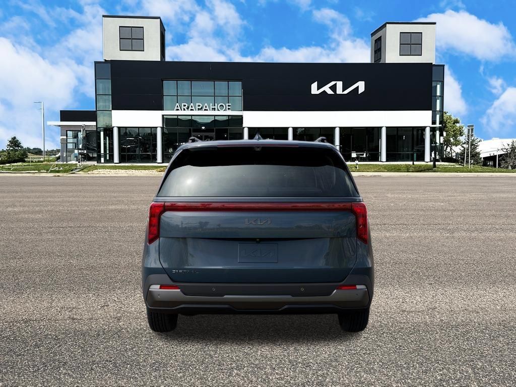 New 2027 Kia Carnival SX FWD image 5