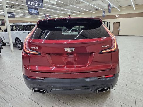 Used 2019 Cadillac XT4 Sport w/ Cold Weather Package FWD image 7