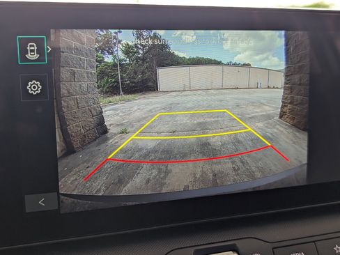 Used 2025 Kia K4 FWD image 26