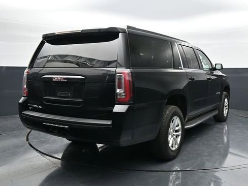 Used 2020 GMC Yukon XL SLT AWD/4WD image 7