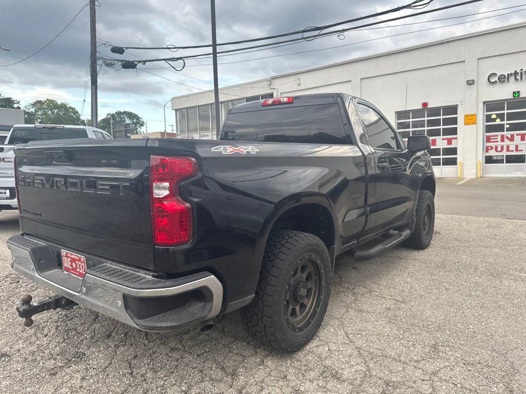 Used 2025 Chevrolet Silverado 1500 W/T w/ WT Safety Package AWD/4WD image 6