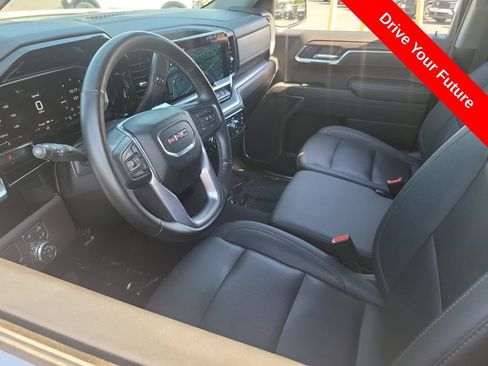 Used 2026 GMC Sierra 1500 SLT RWD image 3