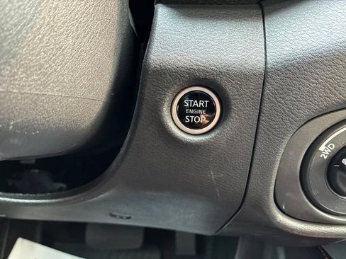Certified 2024 Nissan Frontier PRO-4X w/ Technology Package AWD/4WD image 33