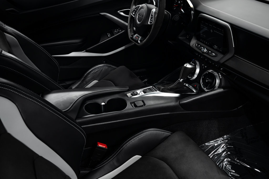 Used 2022 Chevrolet Camaro SS RWD image 31