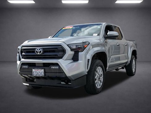 Used 2024 Toyota Tacoma SR5 image 7