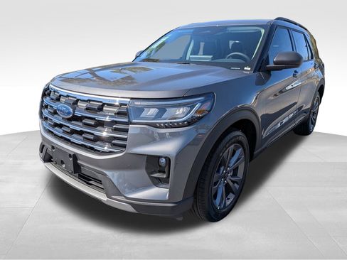 New 2026 Ford Explorer Active w/ Active Comfort Package image 10