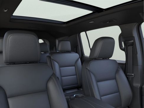 New 2026 Chevrolet Traverse LT image 24