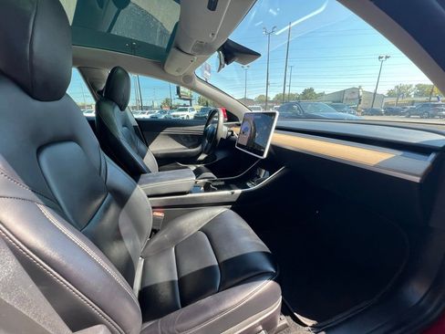 Used 2020 Tesla Model 3 Long Range image 28