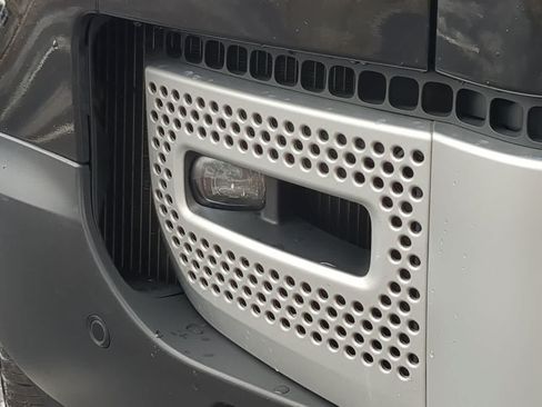 Certified 2025 Land Rover Defender 110 S AWD/4WD image 11