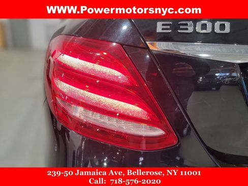 Used 2017 Mercedes-Benz E 300 E 300 image 12
