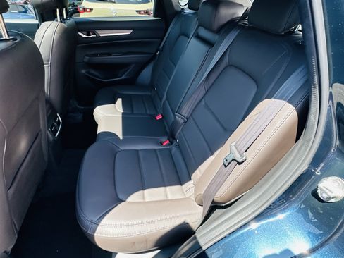Used 2020 MAZDA CX-5 Signature AWD/4WD image 30