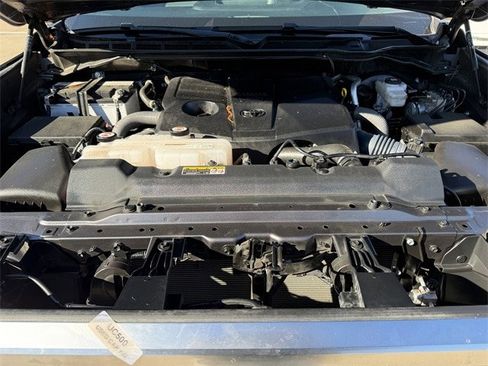 Used 2024 Toyota Tundra Limited image 32