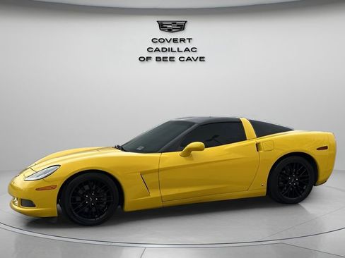 Used 2007 Chevrolet Corvette Coupe w/ Preferred Equipment Group image 4