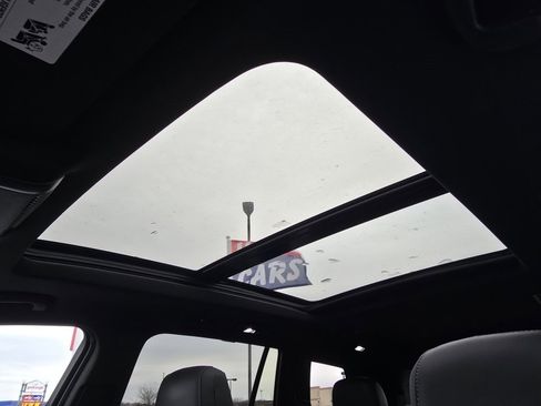 Used 2024 Cadillac XT6 Premium Luxury w/ LPO, Floor Liner Package image 4