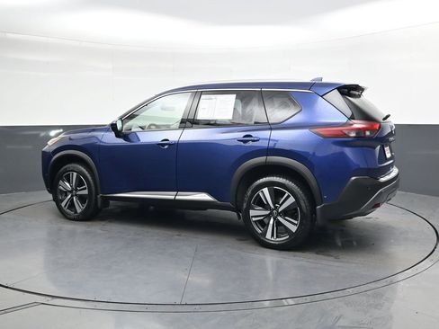 Used 2023 Nissan Rogue SL w/ SL Premium Package image 7