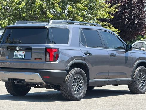 Used 2026 Honda Passport TrailSport image 4