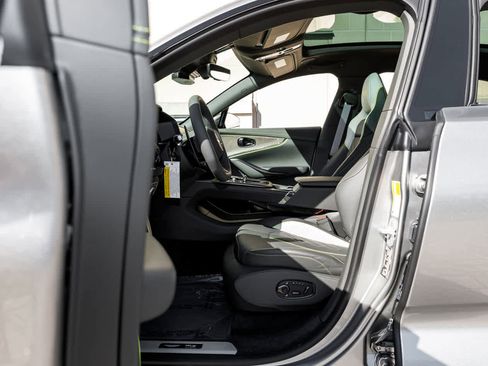 New 2026 Aston Martin DBX S image 12