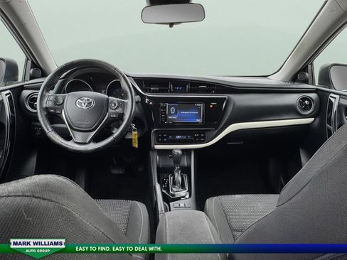 Used 2018 Toyota Corolla iM w/ Carpet Mat Package (TMS) image 18