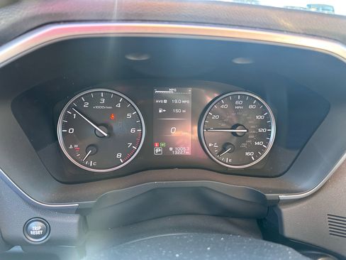 Used 2024 Subaru Ascent Limited w/ Technology Package image 16