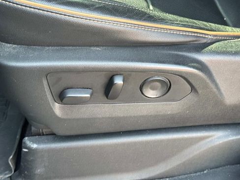 Used 2021 GMC Yukon AT4 w/ AT4 Premium Plus Package image 31