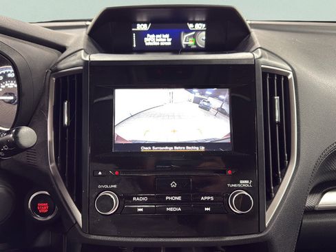 Used 2020 Subaru Forester Premium image 19