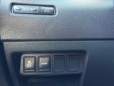 Used 2014 Nissan Rogue SV w/ SV Family Package FWD image 30