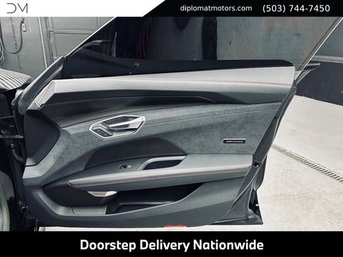 Used 2023 Audi RS e-tron GT AWD/4WD image 25