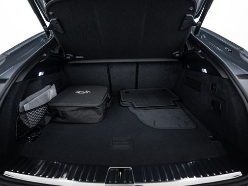 New 2026 Porsche Cayenne Turbo image 27