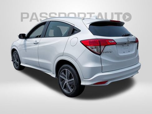 Used 2019 Honda HR-V Touring image 3