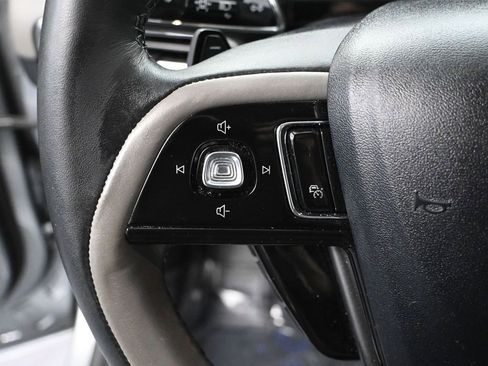 Used 2024 Lincoln Corsair Reserve image 25