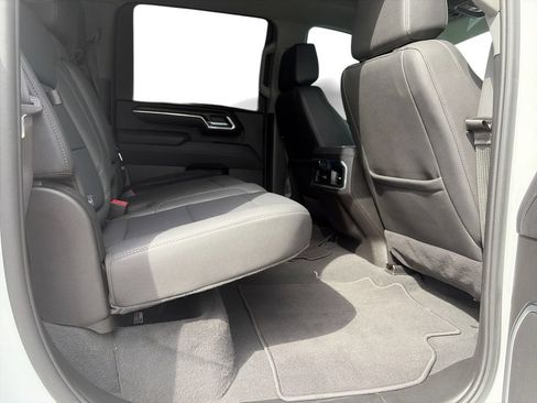 Certified 2025 GMC Sierra 2500 SLT w/ SLT Convenience Package AWD/4WD image 28