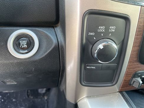 Used 2015 RAM 2500 Laramie image 22