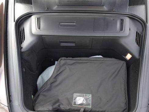 Used 2010 Porsche 911 Carrera image 19