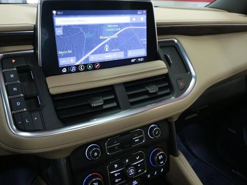 Used 2021 Chevrolet Tahoe Premier w/ Texas Edition image 20