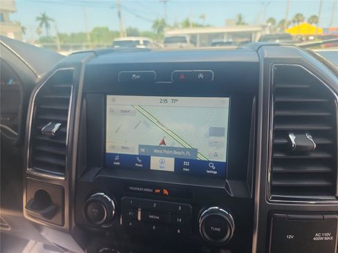 Used 2020 Ford F150 XLT w/ Equipment Group 302A Luxury RWD image 32