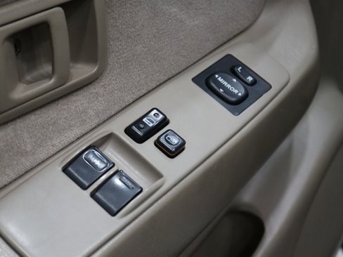 Used 2002 Toyota Tacoma 4x4 Xtracab V6 image 93