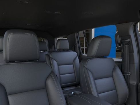 New 2026 Chevrolet Traverse LT FWD image 25