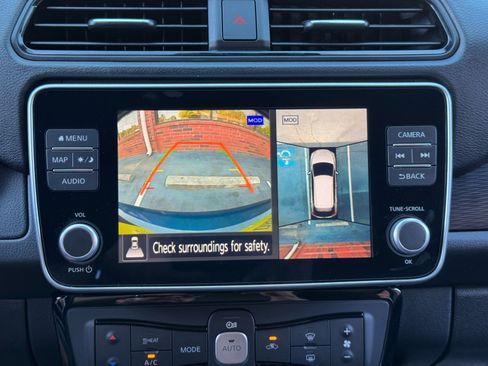 Used 2025 Nissan Leaf SV Plus image 25