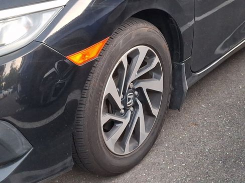 Used 2016 Honda Civic LX-P image 10