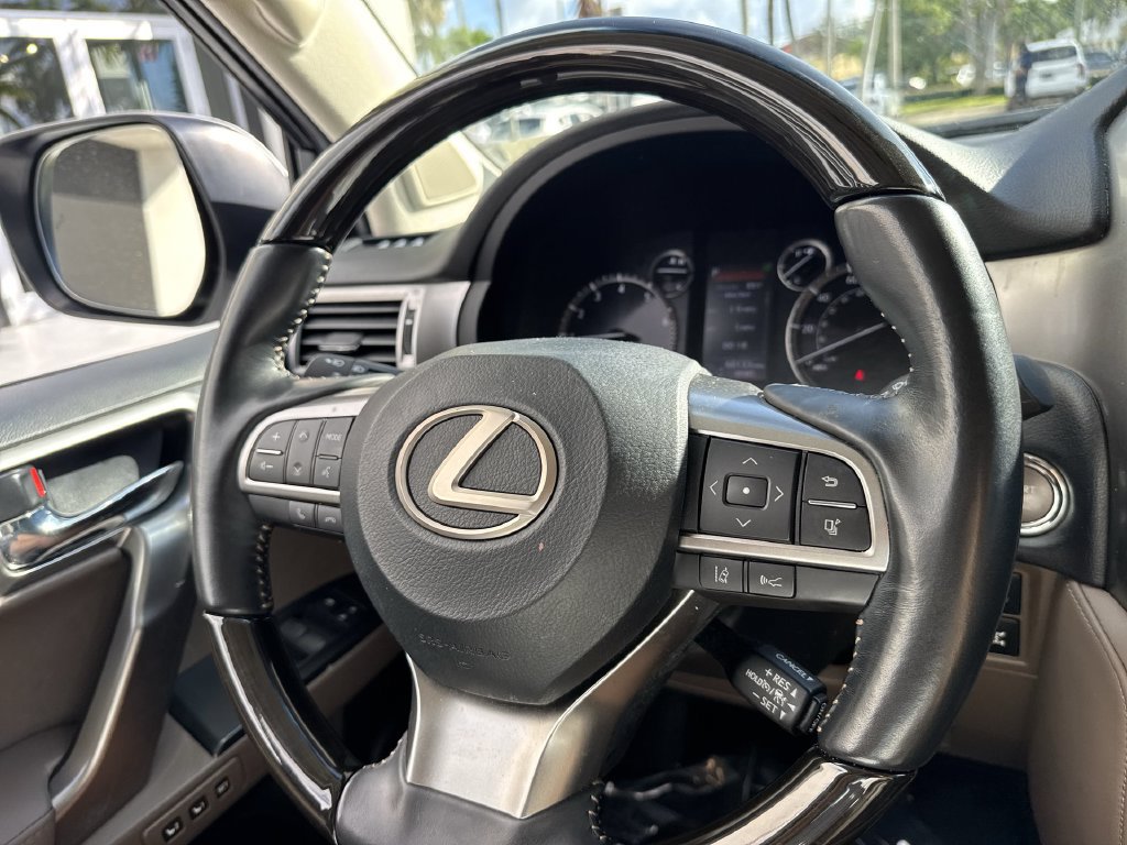 Used 2023 Lexus GX 460 Luxury w/ Accessory Package AWD/4WD image 54