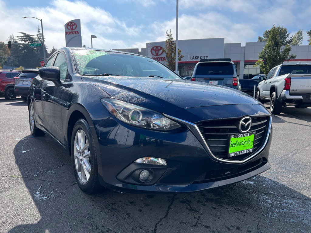 Used 2015 MAZDA MAZDA3 i Touring FWD image 1