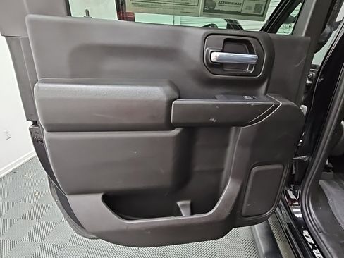 Used 2024 Chevrolet Silverado 2500 Custom w/ Custom Value Package image 27