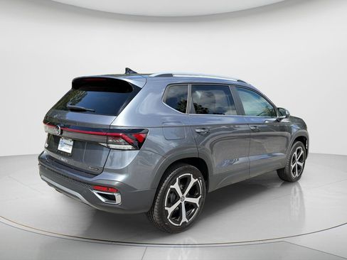 New 2026 Volkswagen Taos SEL AWD/4WD image 5