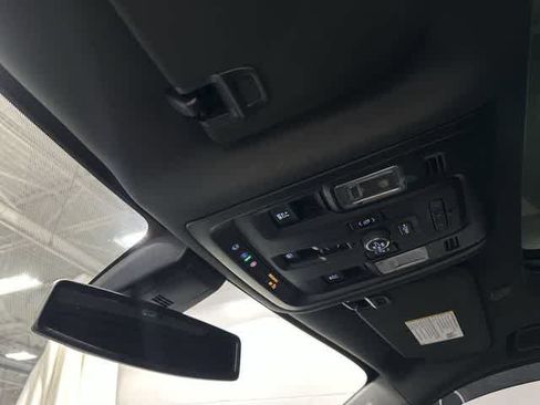Used 2021 Chevrolet Tahoe RST w/ Luxury Package RWD image 21